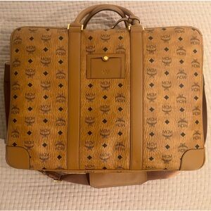 BRAND NEW MCM OTTOMAR SUITCASE IN VISETOS